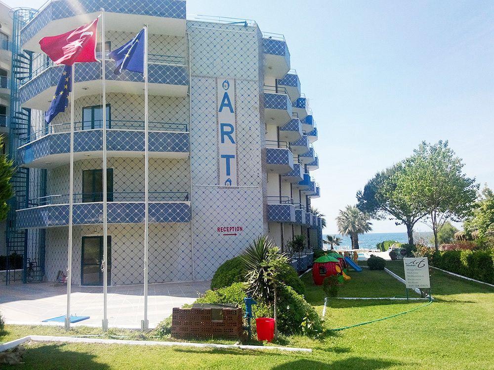 Art Hotel Guzelcamlı Екстериор снимка