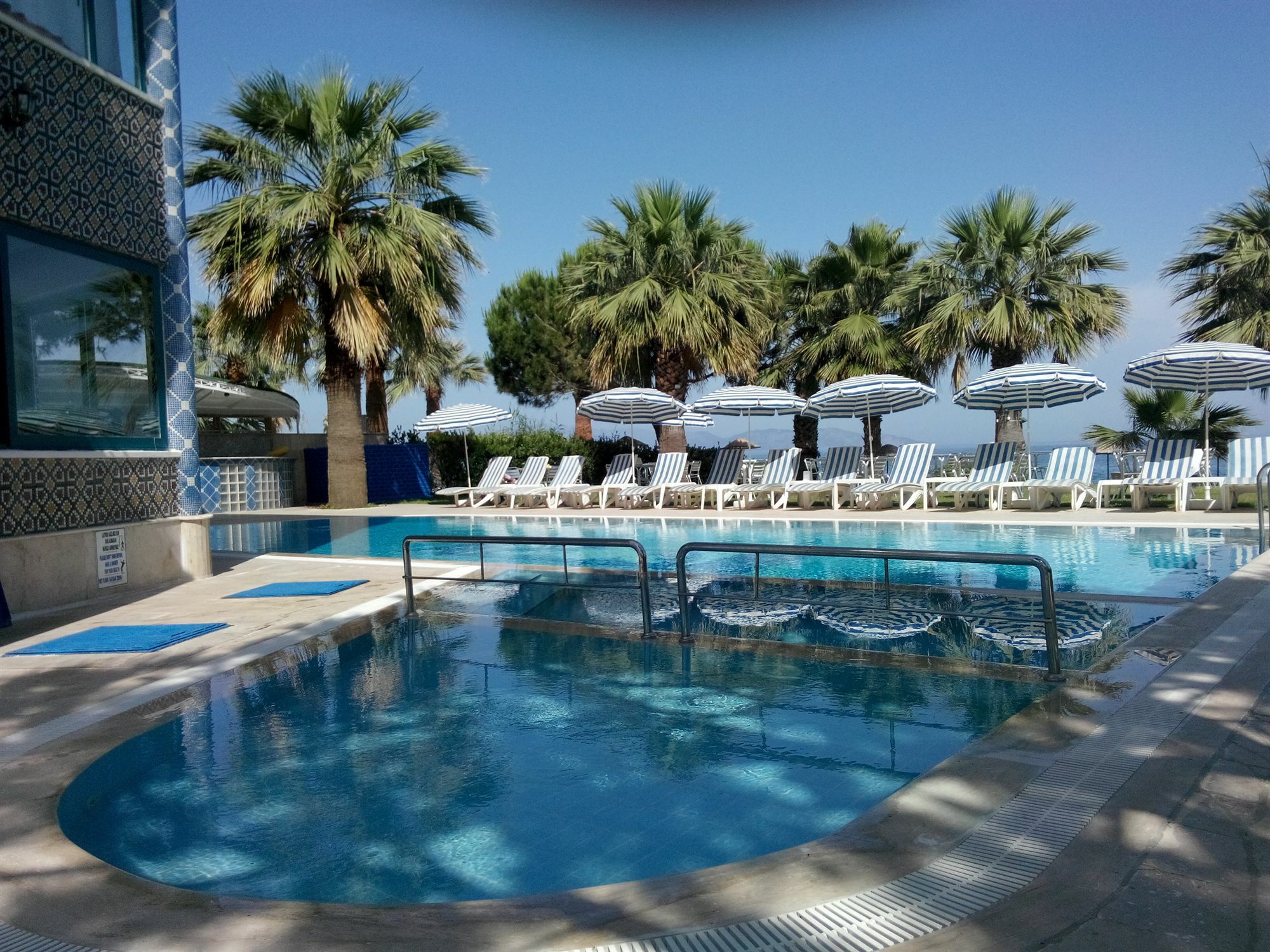 Art Hotel Guzelcamlı Екстериор снимка