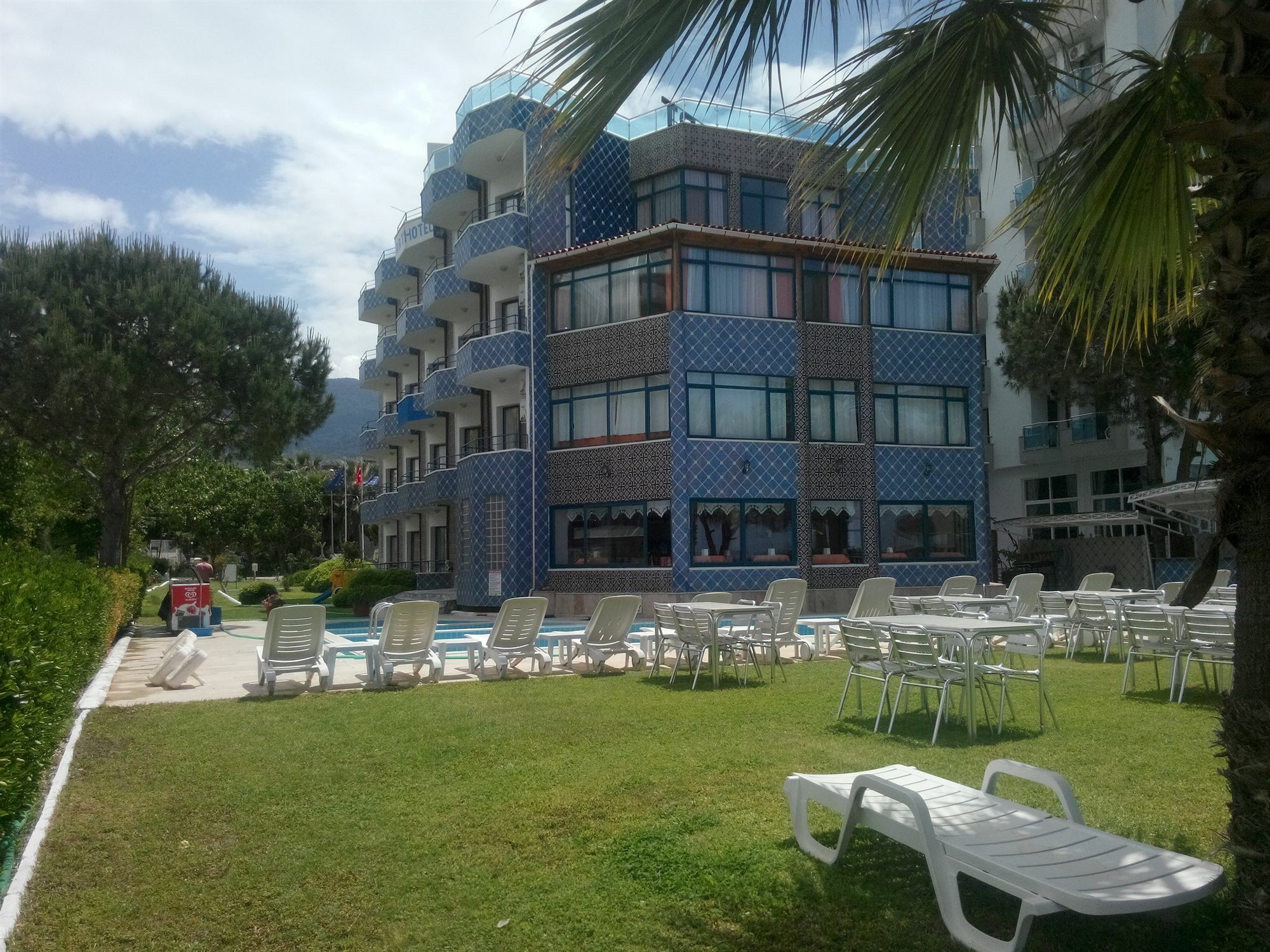 Art Hotel Guzelcamlı Екстериор снимка